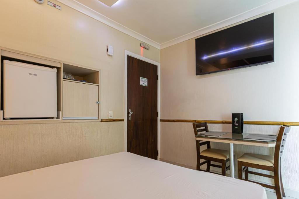 Hotel Coqueiros 6 Carapicuíba Exteriör bild